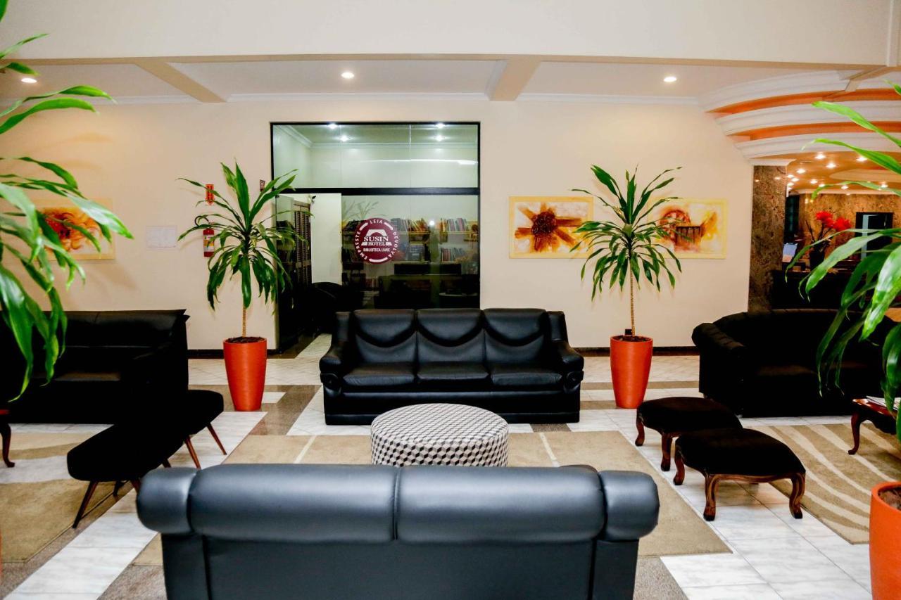Susin Hotel Мафра Екстериор снимка